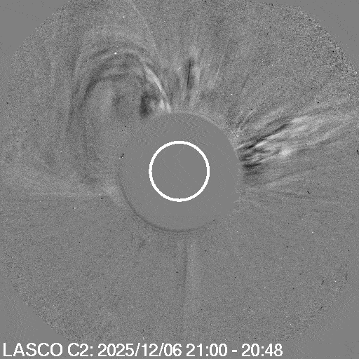 MEGA ปาร์ตี้บนดวงอาทิตย์! 🔥 การปะทุ M8.1 ยิงมวลโคโรนาตรงมายังโลก! - 2